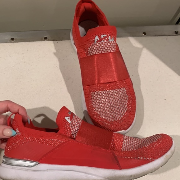 APL Sneakers - Picture 2 of 3